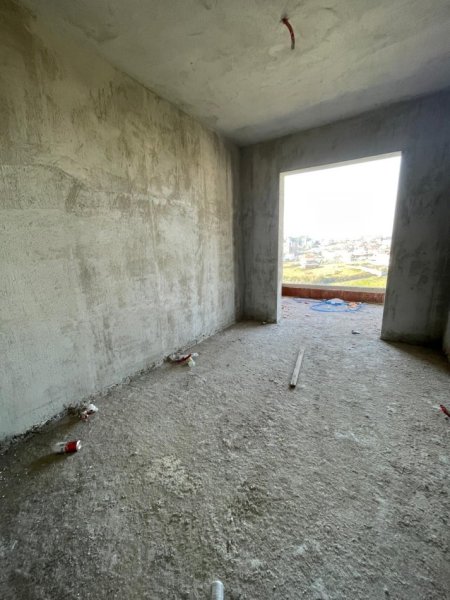 Tirane, shitet apartament 2+1+Ballkon Kati 3, 103 m² 93.000 € (Rruga Lefter Talo)