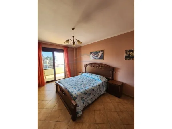 jepet me qera apartament , 700 € (Poliklinika ,Durres)