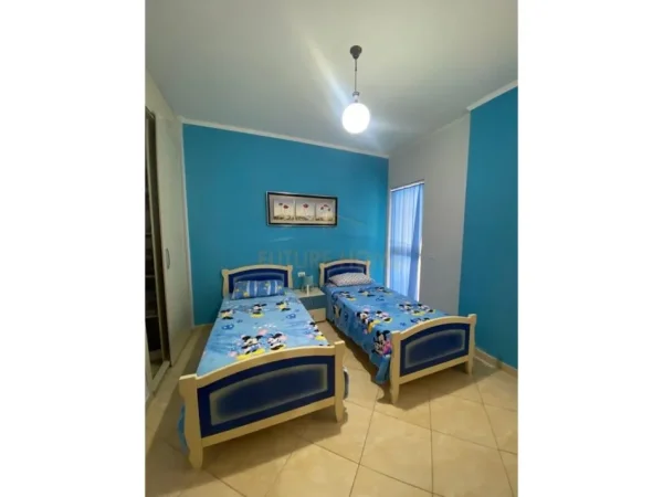 Durres, jepet me qera apartament 2+1+Ballkon Kati 9, 115 m² 550 € (Muzeumi, Durres)