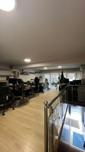 Tirane, jepet me qera dyqan Kati 0, 55 m² 800 € (stadiumi dinamo , sheshi willson)