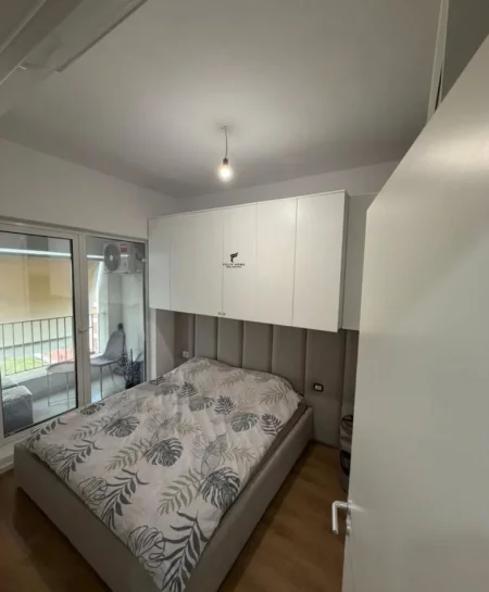 Tirane, shitet apartament 1+1 , 53 m² 105.000 € (ALI DEMI)