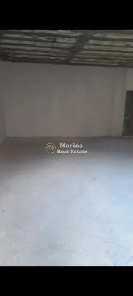 Tirane, jepet me qera ambjent biznesi Kati 0, 130 m² 700 € (21 Dhjetori)