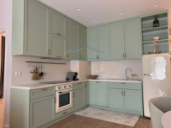 Tirane, jepet me qera apartament 2+1 Kati 2, 103 m² 1.200 € (Liqeni i Thate)