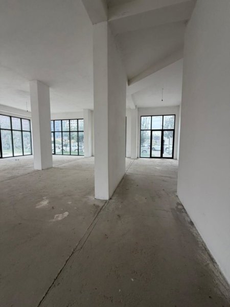 eksluzive-jepet-ambient-biznesi-me-qira-te-green-city (3).jpeg