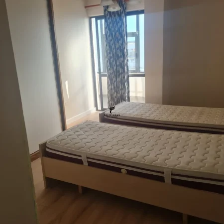 Tirane, jepet me qera apartament 2+1 Kati 7, 130 m² 800 € (21 DHJETORI)
