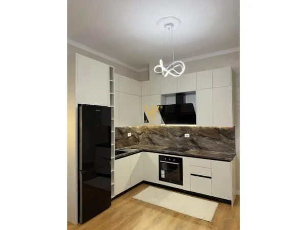Tirane, shitet apartament 2+1 , 95 m² (ASTIR VILA L)
