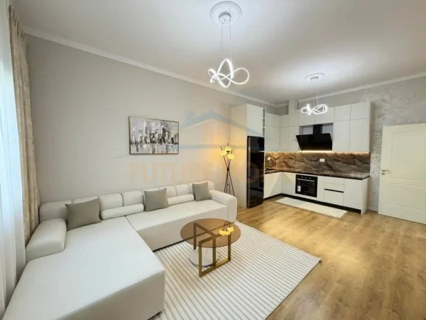 Tirane, shitet apartament 2+1 Kati 1, 95 m² 169.000 € (Unaza e Re)