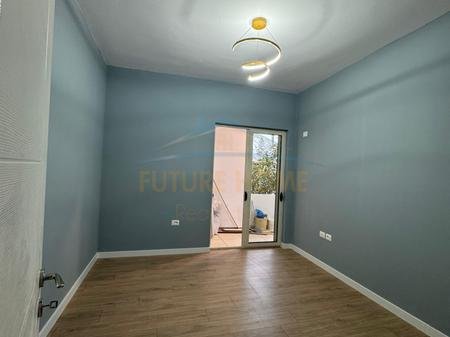 Tirane, shitet apartament 2+1 Kati 1, 98 m² 135.000 € (Rr Shefqet Kuka)