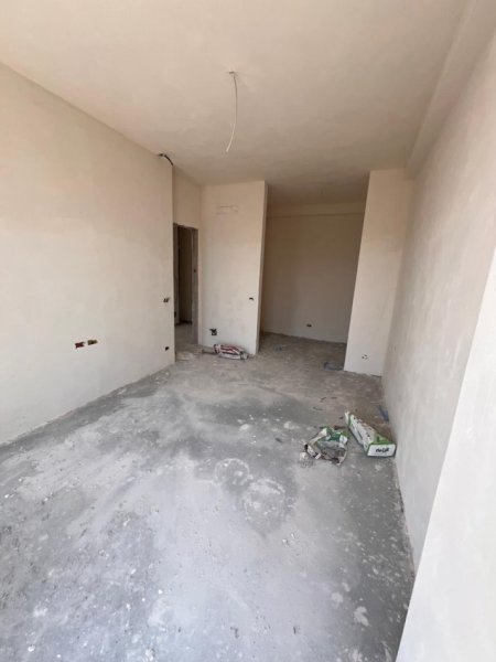 Tirane, shitet apartament 2+1+Ballkon Kati 1, 146 m² 286.280 € (Tulipan Residence)