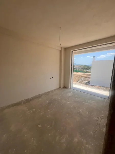 Tirane, shitet apartament 2+1+Ballkon Kati 1, 146 m² 286.280 € (Tulipan Residence)