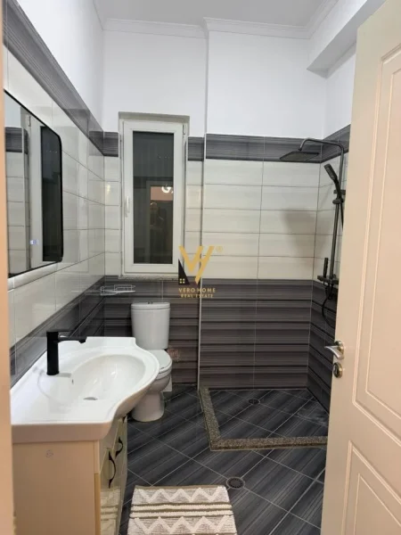 Tirane, shitet apartament 1+1 Kati 2, 77 m² 130.000 € (ASTIR VILA L)