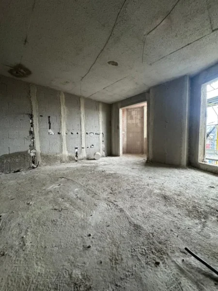 Tirane, shes apartament 2+1+Ballkon Kati 6, 88 m² 159.000 € (Zogu i Zi)