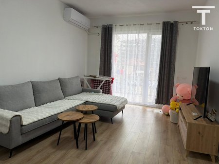 Tirane, shitet apartament 2+1 Kati 1, 125 m² 