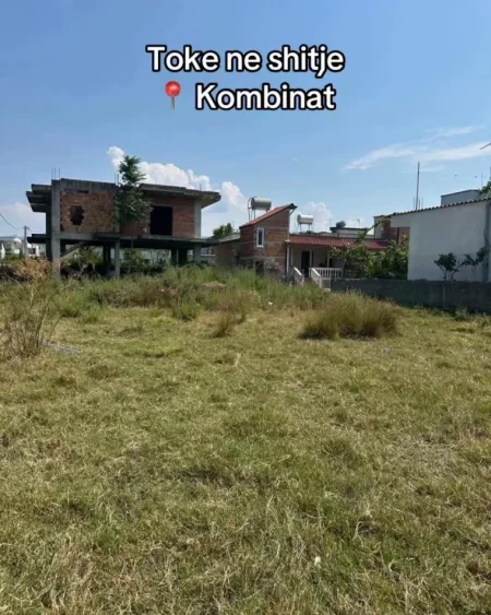 Tirane, shitet truall , 235 m² (Kombinat)