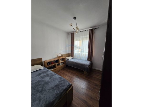 Tirane, jepet me qera apartament 2+1 Kati 3, 94 m² 1.100 € 