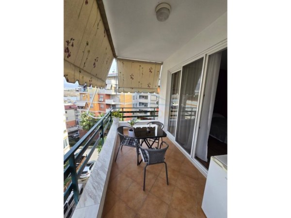 Tirane, jepet me qera apartament 2+1 Kati 3, 94 m² 1.100 € 