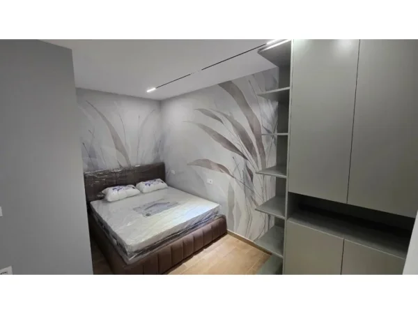 Tirane, shes apartament 3+1+Ballkon Kati 4, 78 m² 255.000 € (MINE PEZA)