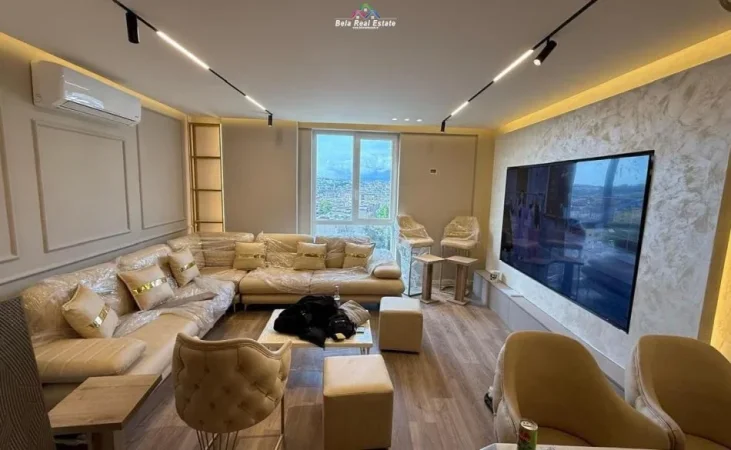 Tirane, jepet me qera apartament 2+1 Kati 7, 109 m² 1.200 € (Rruga e Dibres)