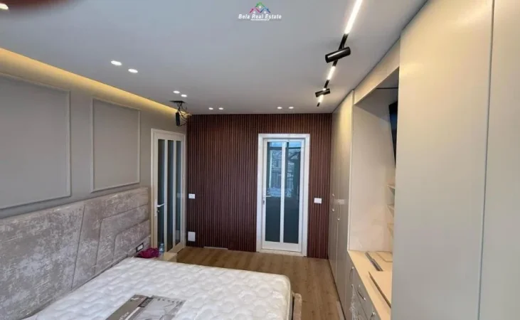 Tirane, jepet me qera apartament 2+1 Kati 7, 109 m² 1.200 € (Rruga e Dibres)