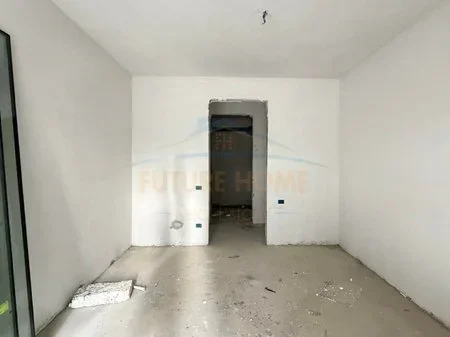 Tirane, shitet apartament 2+1 Kati 1, 124 m² 220.000 € (LIQENI I THATE)