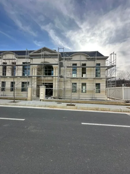 Tirane, shitet Vile 3 Katshe , 858 m² 2.850.000 € 