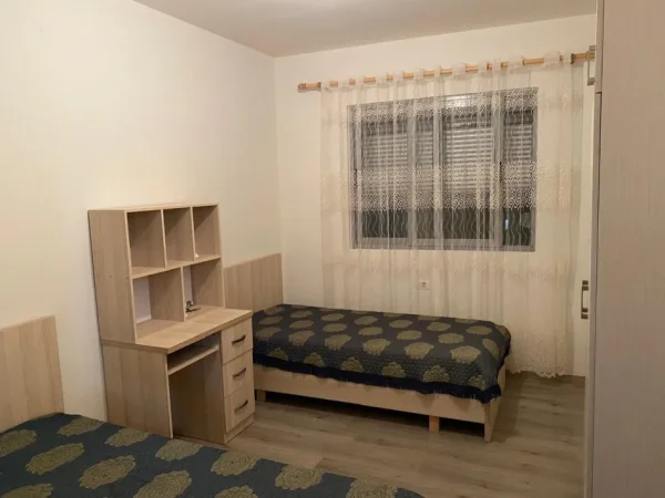 Qera, Apartament 2+1, "Mesaplik", Unaze e Re, Tirane 500 €,UNA63108