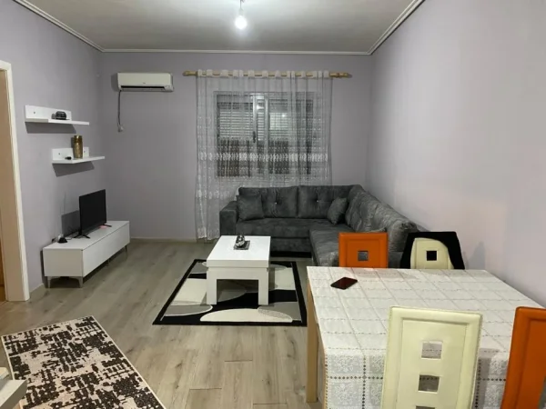 Qera, Apartament 2+1, "Mesaplik", Unaze e Re, Tirane 500 €,UNA63108