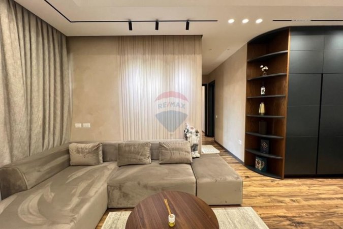 Tirane, shitet apartament 2+1+Ballkon , 119 m² 525.000 € (Kompleksi Deliorgji)