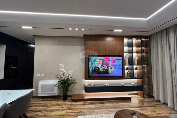 Tirane, shitet apartament 2+1+Ballkon , 119 m² 525.000 € (Kompleksi Deliorgji)