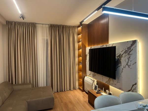 Tirane, shitet apartament 1+1 Kati 4, 60 m² 165.000 € (spitali amerikan 3)