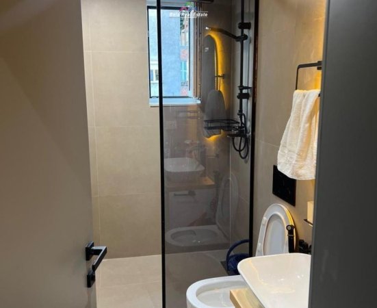 Tirane, jepet me qera apartament 2+1 Kati 4, 70 m² 675 € (Rruga Fadil Rada)