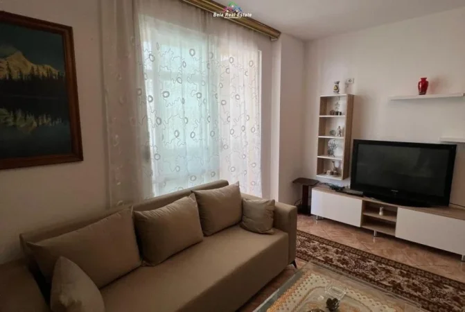 Tirane, jepet me qera 2+1 Kati 2, 70 m² 625 € (Rruga Don Bosko)