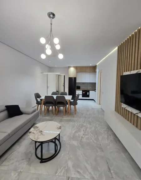 Tirane, jepet me qera apartament 1+1 Kati 3, 90 m² 1.000 € 