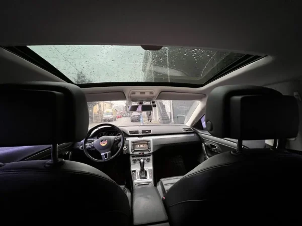 Tirane, shes makine Volkswagen CC Nafte, e bardhë automatik Klima 200.000 km 7.601 €