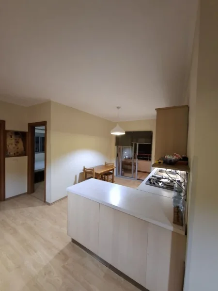 Tirane, shitet apartament 2+1+Ballkon Kati 5, 94 m² 