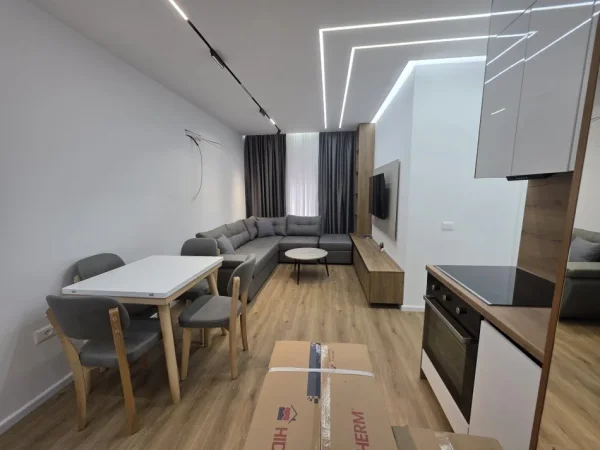 Tirane, jepet me qera apartament 2+1+Ballkon Kati 7, 70 m² 600 € (Rruga pasho hysa)