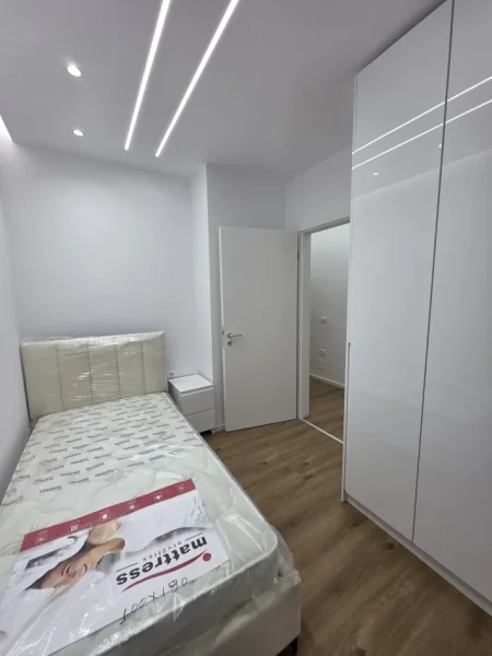 Tirane, jepet me qera apartament 2+1+Ballkon Kati 7, 70 m² 600 € (Rruga pasho hysa)