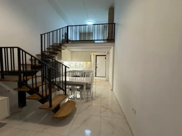 Tirane, jepet me qera apartament 1+1 Kati 1, 45 m² 400 € 