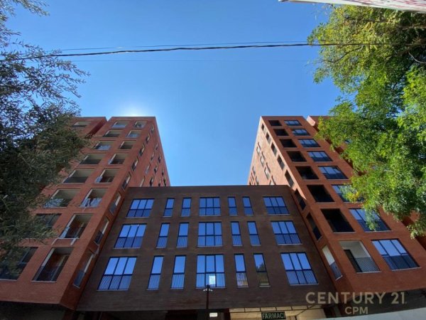 Tirane, shes apartament 1+1 Kati 3, 79 m² 130.000 € (Siri Kodra)