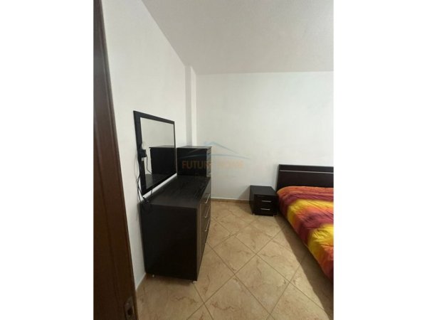 Tirane, jepet me qera apartament Kati 3, 100 m² 500 € 
