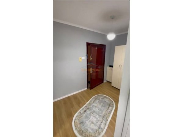 Tirane, jepet me qera apartament Kati 4, 82 m² 700 €