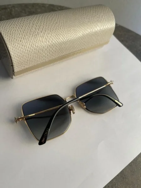 Tirane, shes Syze Jimmy Choo per femra origjinale 110 €