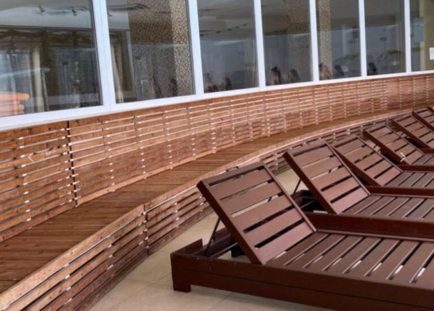 Tirane, jepet me qera ambjent biznesi , 1.811 m² (Kodra e Diellit 1)