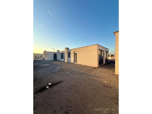 Tirane, shes apartament+verande | Penthouse 2+1+Aneks+Ballkon Kati 9, 355 m² 260.000 € 