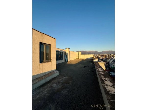 Tirane, shes apartament+verande | Penthouse 2+1+Aneks+Ballkon Kati 9, 355 m² 260.000 € 