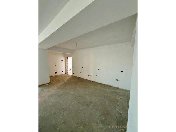 Tirane, shes apartament+verande | Penthouse 2+1+Aneks+Ballkon Kati 9, 355 m² 260.000 € 