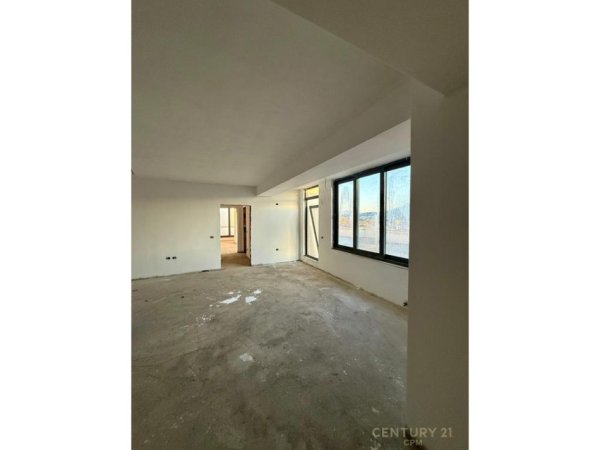 Tirane, shes apartament+verande | Penthouse 2+1+Aneks+Ballkon Kati 9, 355 m² 260.000 € 