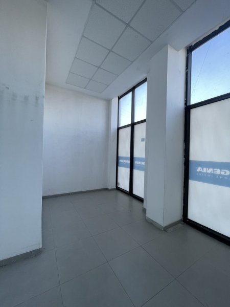 Tirane, jepet me qera , 108 m² 