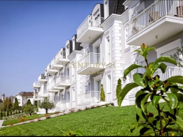 Tirane, jepet me qera apartament 1+1+Aneks+Ballkon , 74 m² 1.050 € (Joy Residence)