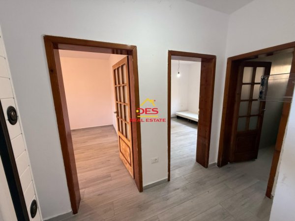 Vlore, shitet apartament 2+1+Ballkon Kati 0, 78.000 € (Rruga misto Mele)
